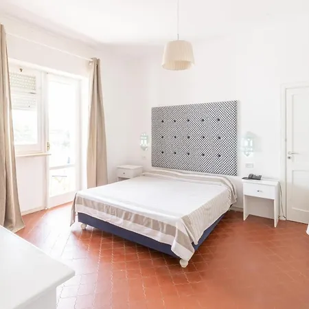 Отель Approdo Boutique Leuca