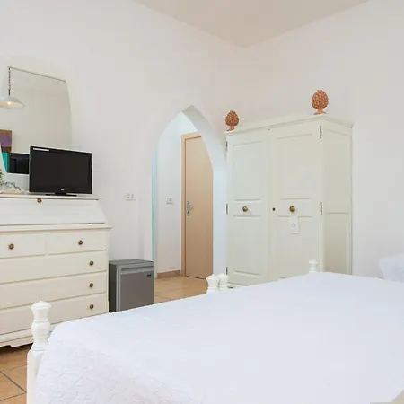 Approdo Boutique Leuca Отель Леука