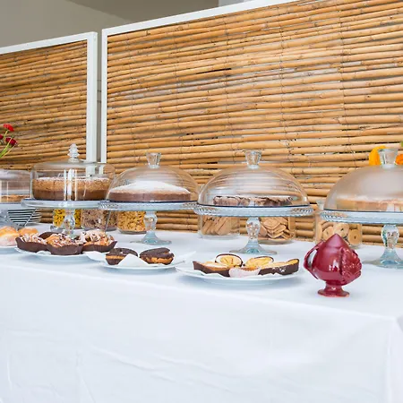 Approdo Boutique Leuca Отель 4*