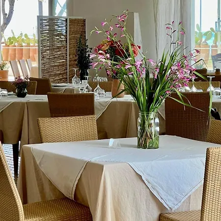 Approdo Boutique Leuca Отель Леука